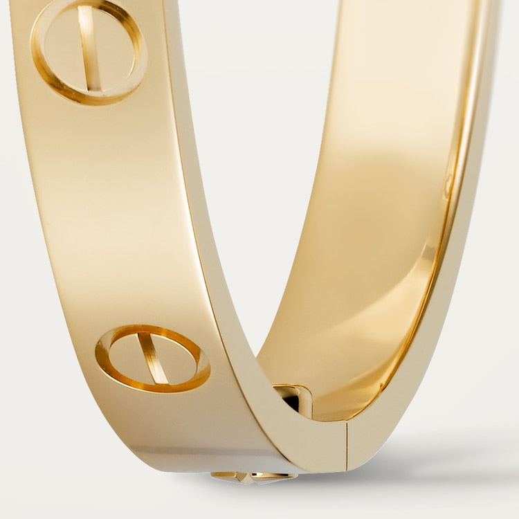 Pre order:Cartier Love Bracelet
